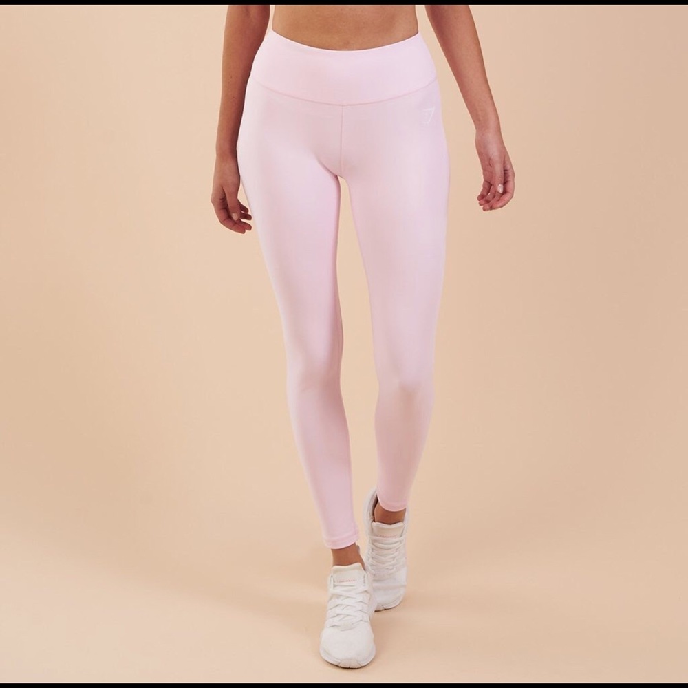 BRAND NEW gym shark dreamy leggings! Size small